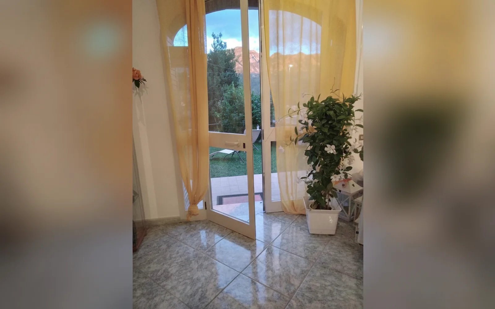 Camera con bagno privato — Villa Bianca Tramonti, Tramonti (Salerno) (Campania) (foto 13)