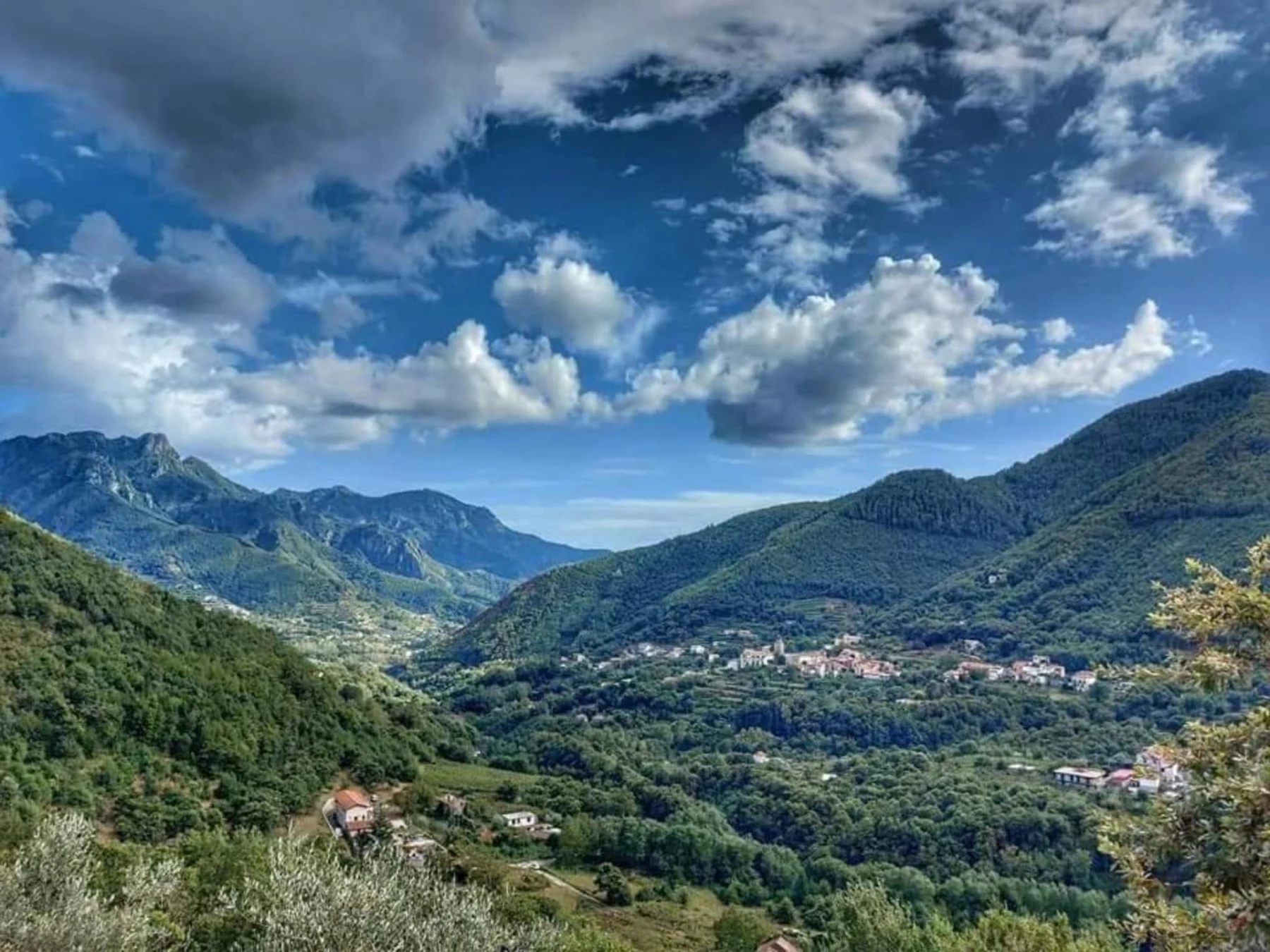 Visita al centro storico di Tramonti